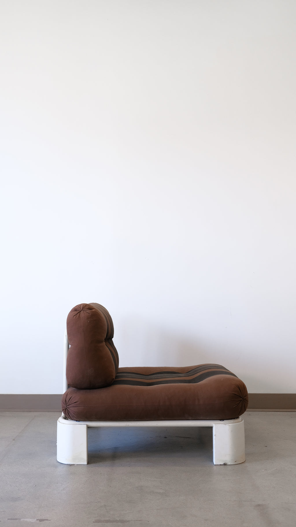 Klacken Lounge Chair