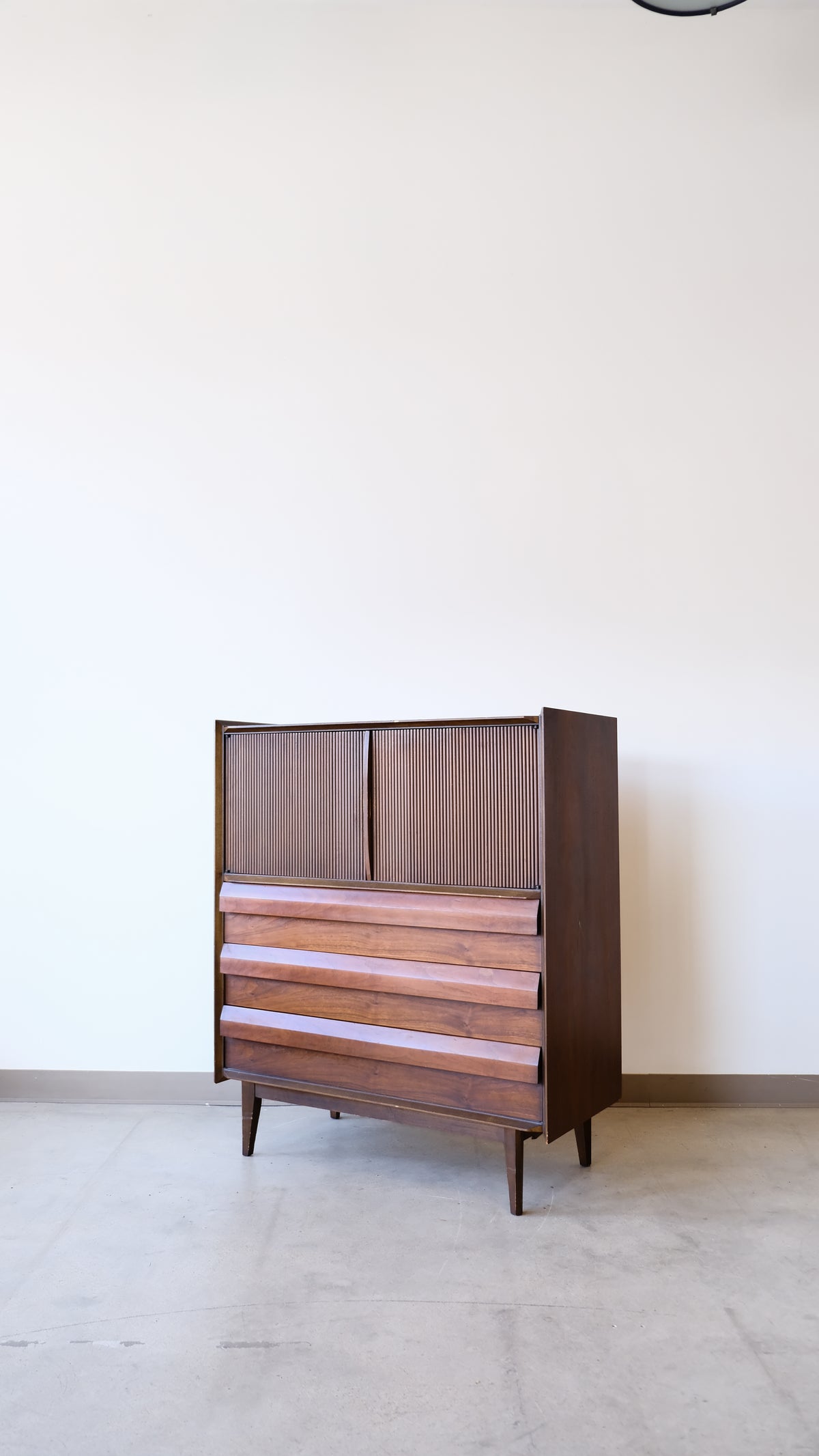 Lane First Edition 5 Drawer Tall Dresser
