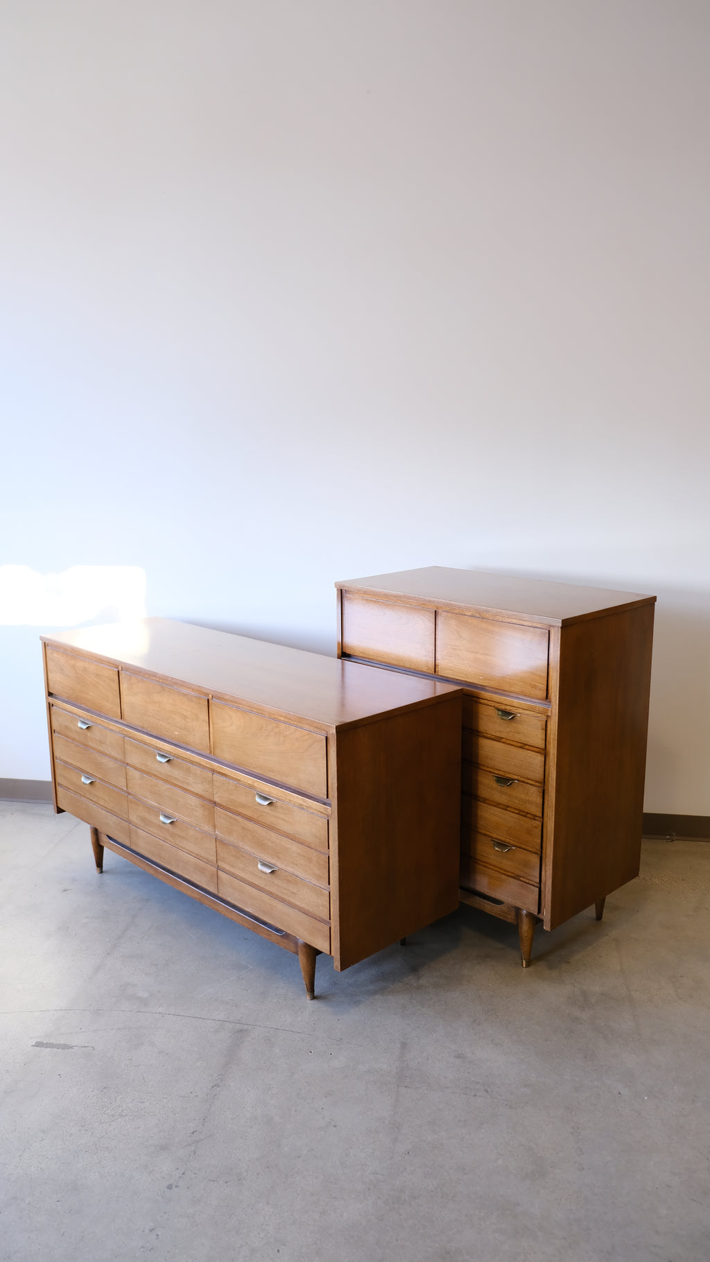 Mainline 9 Drawer Dresser by Hooker