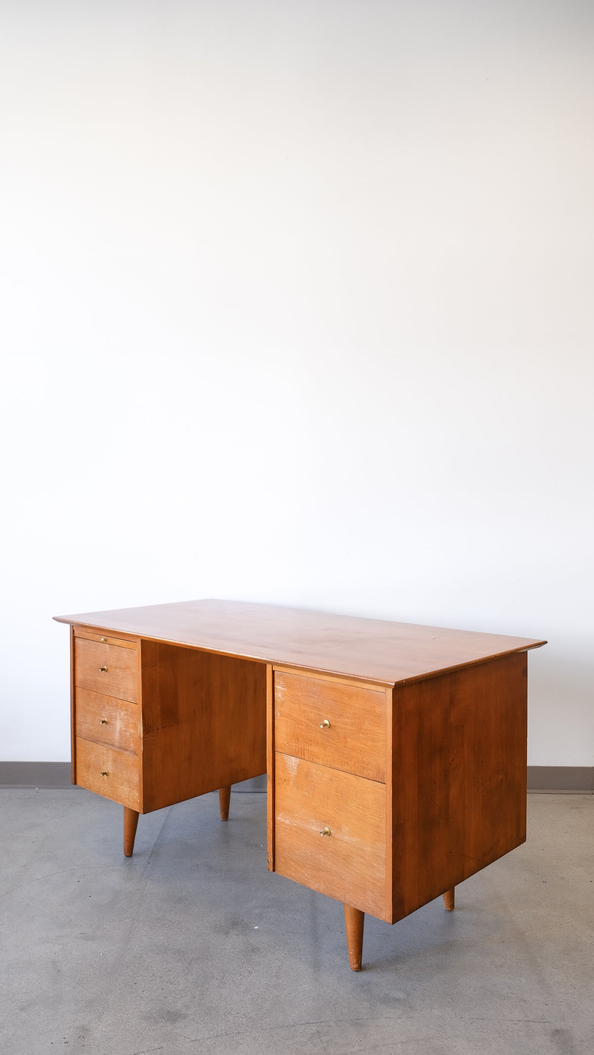 Paul McCobb for Winchendon Mid Century Maple Double Pedestal Desk