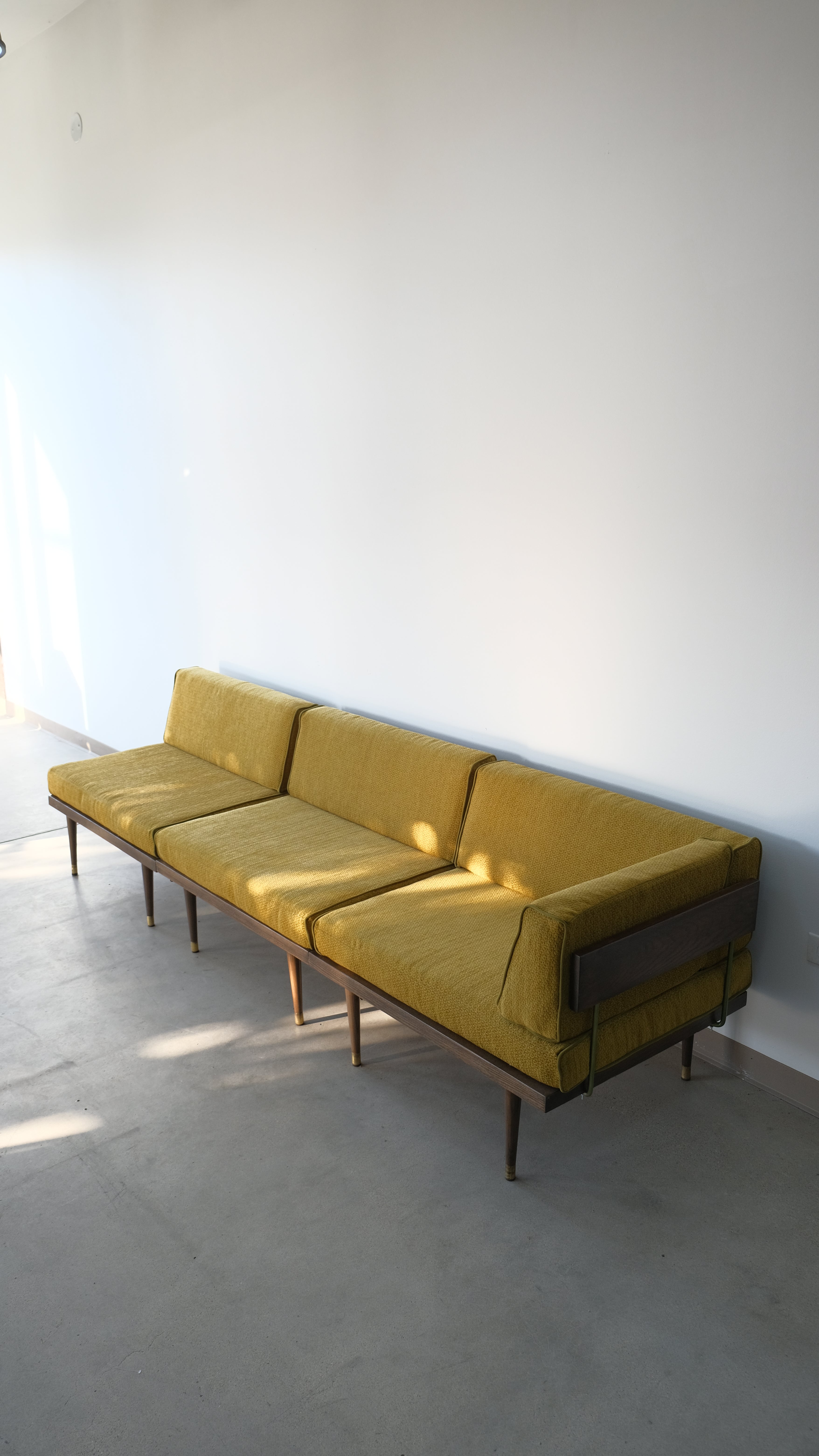 MCM Daybed