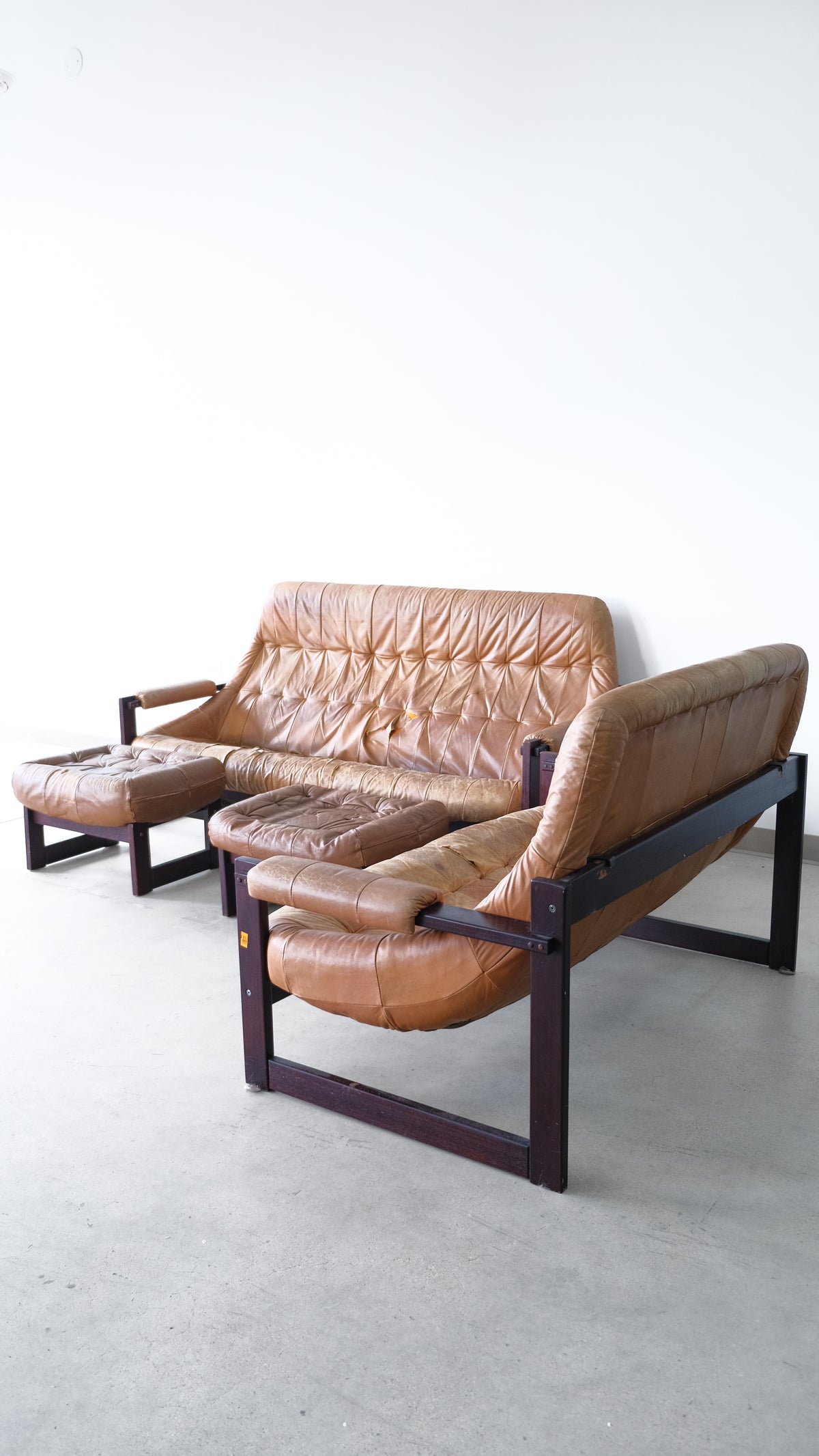 Percival Lafer MP-91 / 163 Earth Line 3 Seater