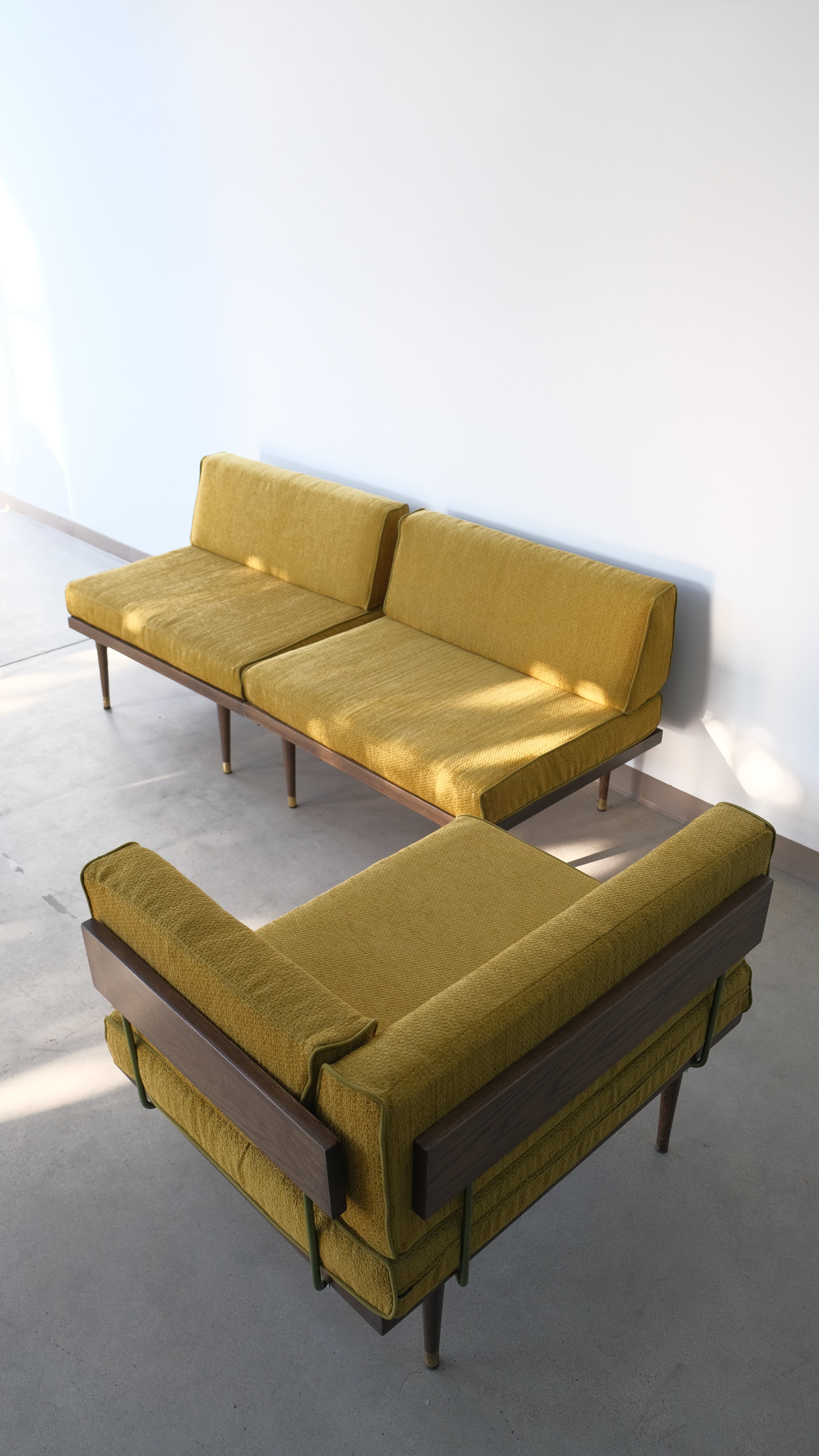 MCM Daybed